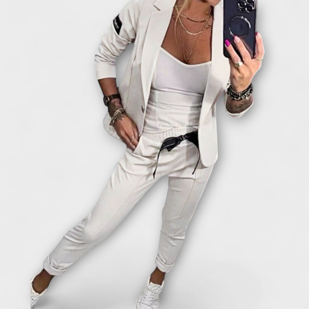 Vionne | Conjunto Elegante de Top, Chaqueta y Pantalones