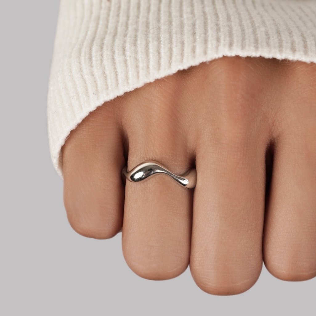 Fabiola - Anillo Minimalista