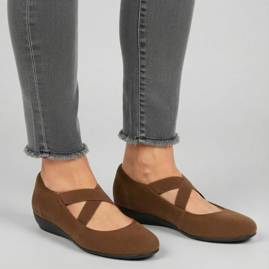 Monique | Zapatos de cuña cerrados y cómodos