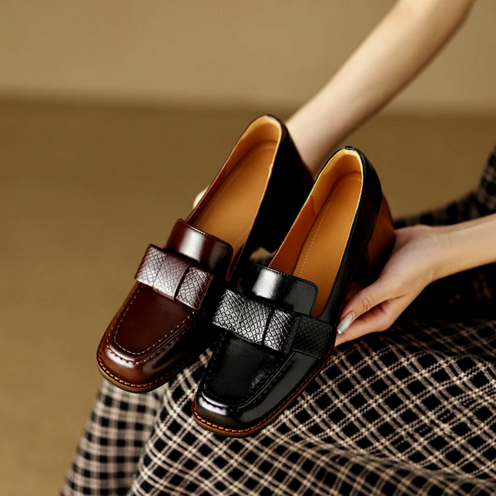 Contessa Knoten Moccasins