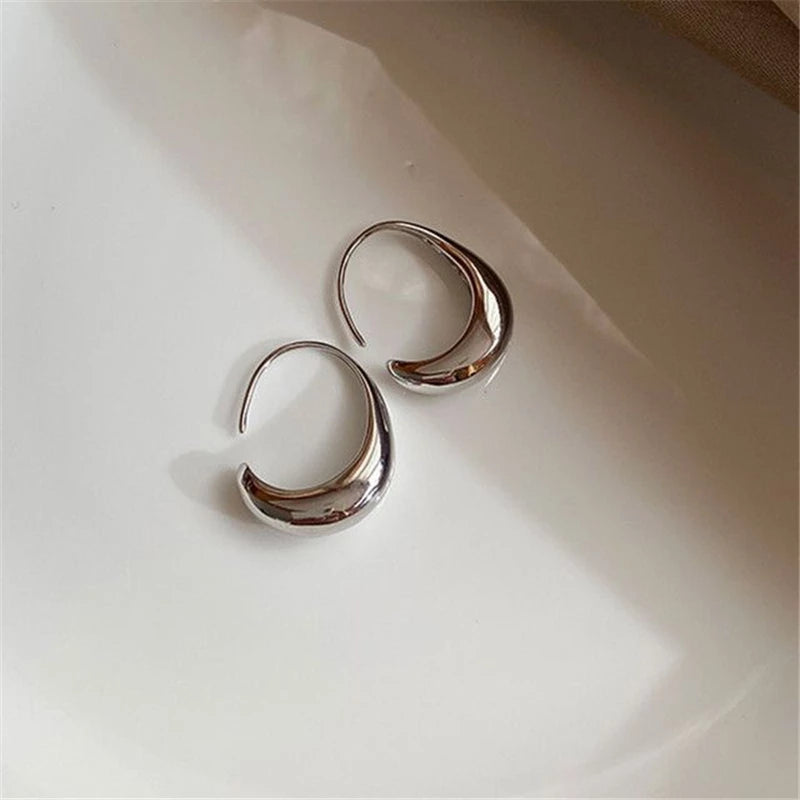 Pendientes Dorados Elegantes