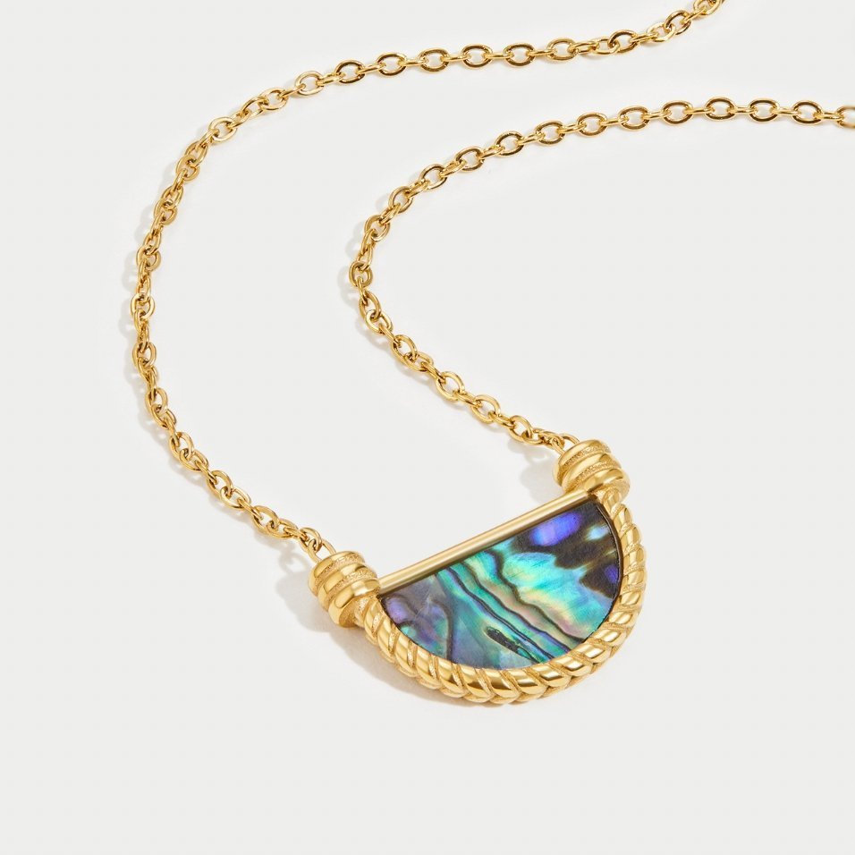 Collar de Conchas Turquesa de Amalfi