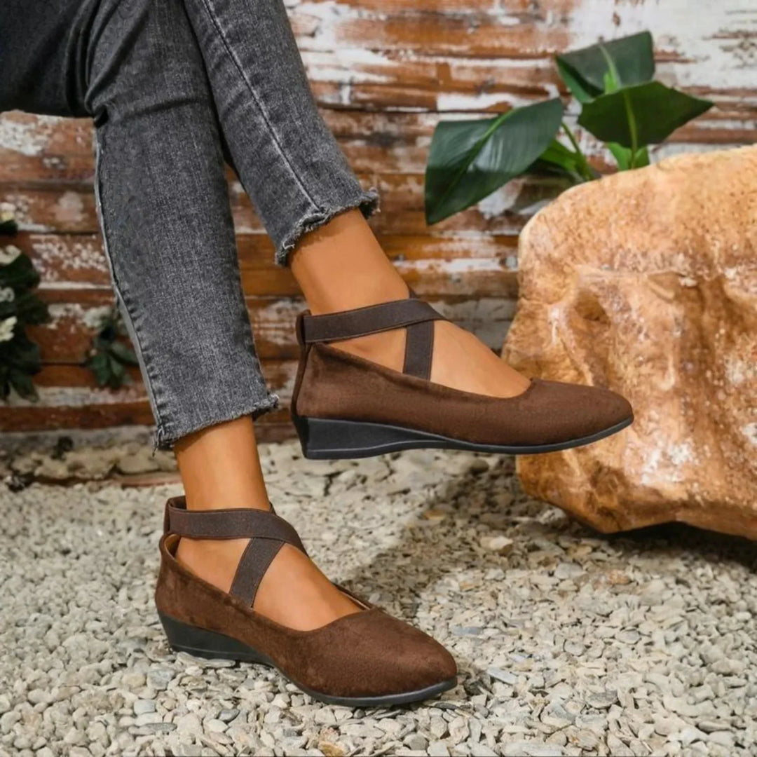 Calerinne | Zapatos de Bailarina con Cuña Cerrada