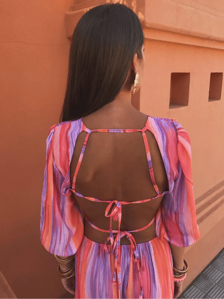 Paloma | Vestido elegante con cortes