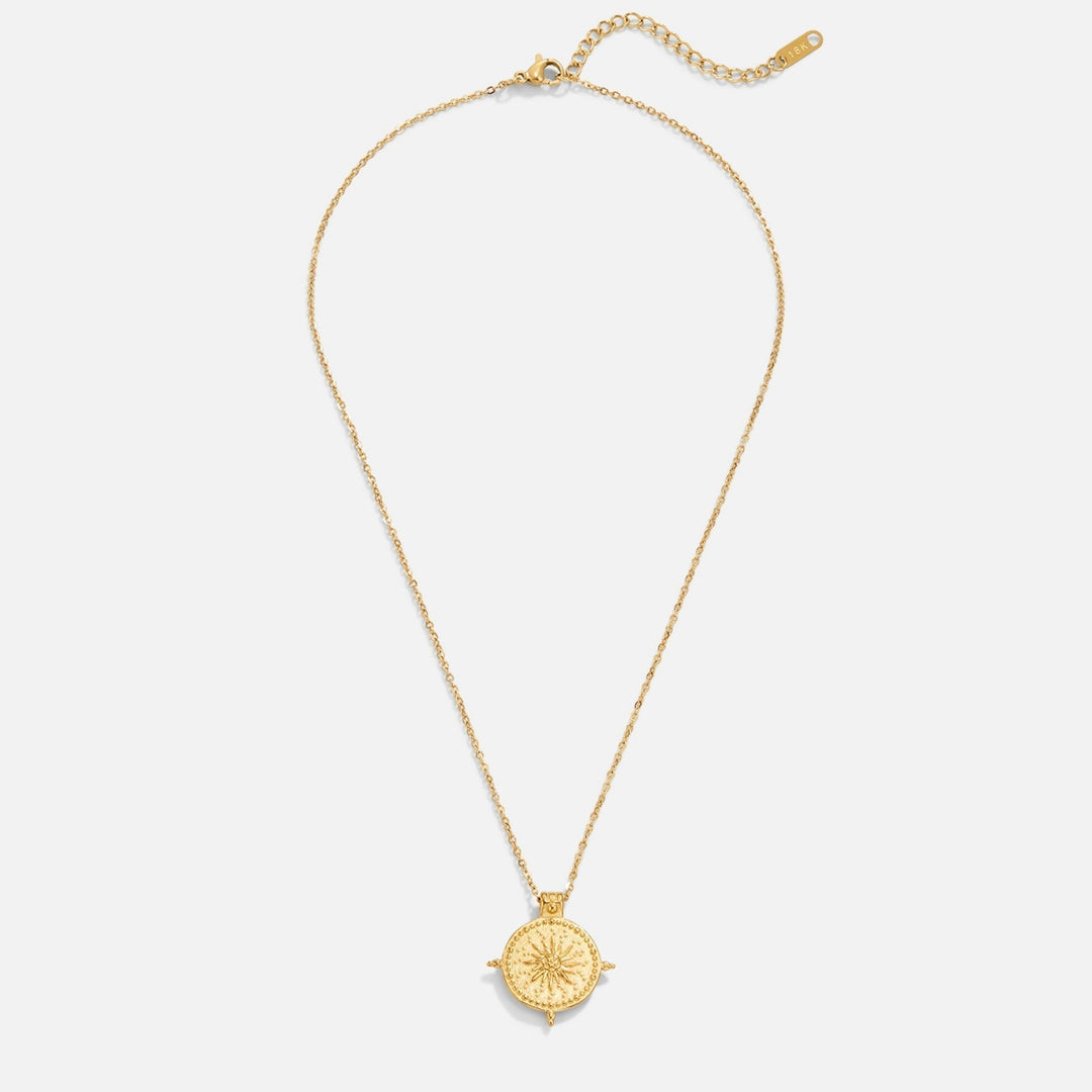 Collar de Oro de Solsticio de Verano