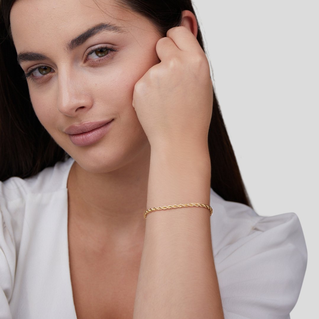 Pulsera de Oro Chic Retorcida